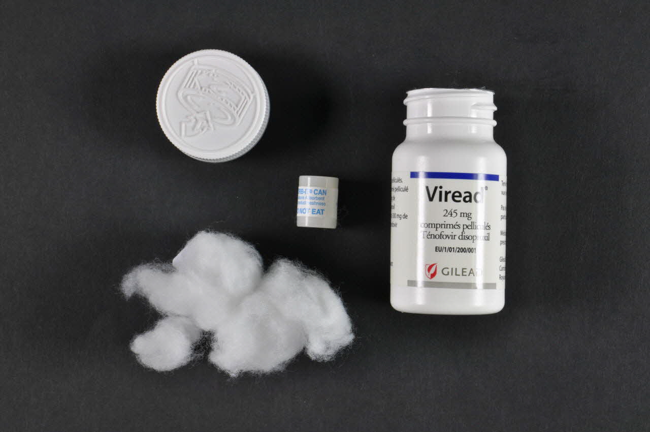 Gilead Flacon de médicament "Viread" France 2003 2004.204.3.1.1-4 Photo Mucem