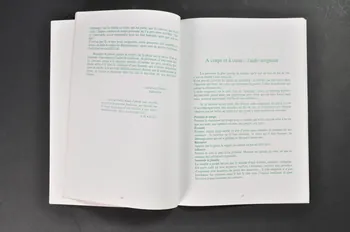 Hôpital Laennec, Groupe De Soins Palliatifs BROCHURE "Un corps, une vie. Echos d'une réflexion menée par les hospitaliers de Laennec..." France 1993 2003.123.9 Photo Mucem