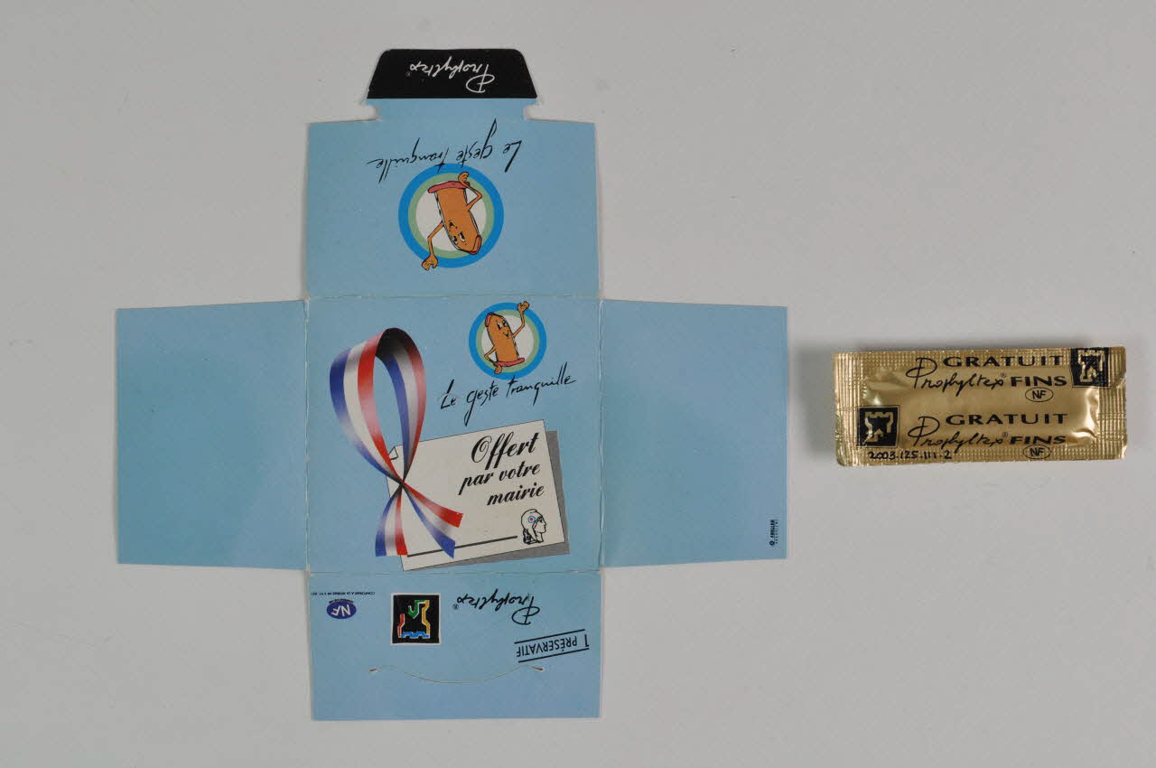 Prophyltex, Mairie Préservatif "Le geste tranquille. Offert par votre mairie" . France 1999 2003.125.111.1-2 Photo Mucem
