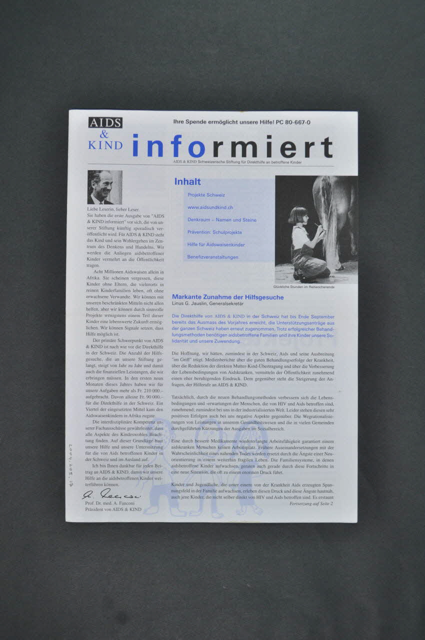 Aids & Kinds Bulletin Bulletin associatif "Aids & Kinds informiert" Lorraine, France 1999 2004.205.17 Photo Mucem