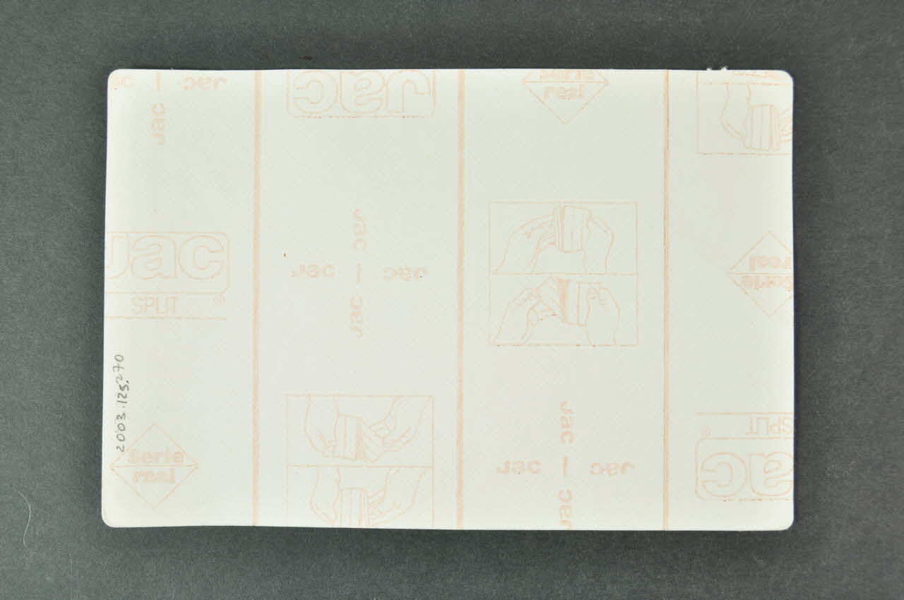 autocollant "Stop Sida" 2003.125.270 Photo Mucem