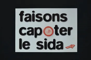 tract "Faisons capoter le sida" 2003.125.272  Photo Mucem