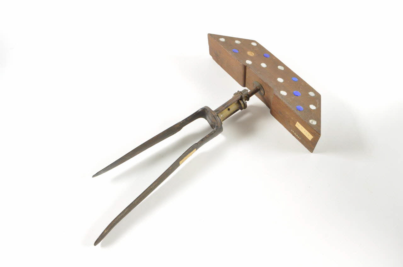 miroir à alouettes 1954.31.39.1-2 Photo Mucem