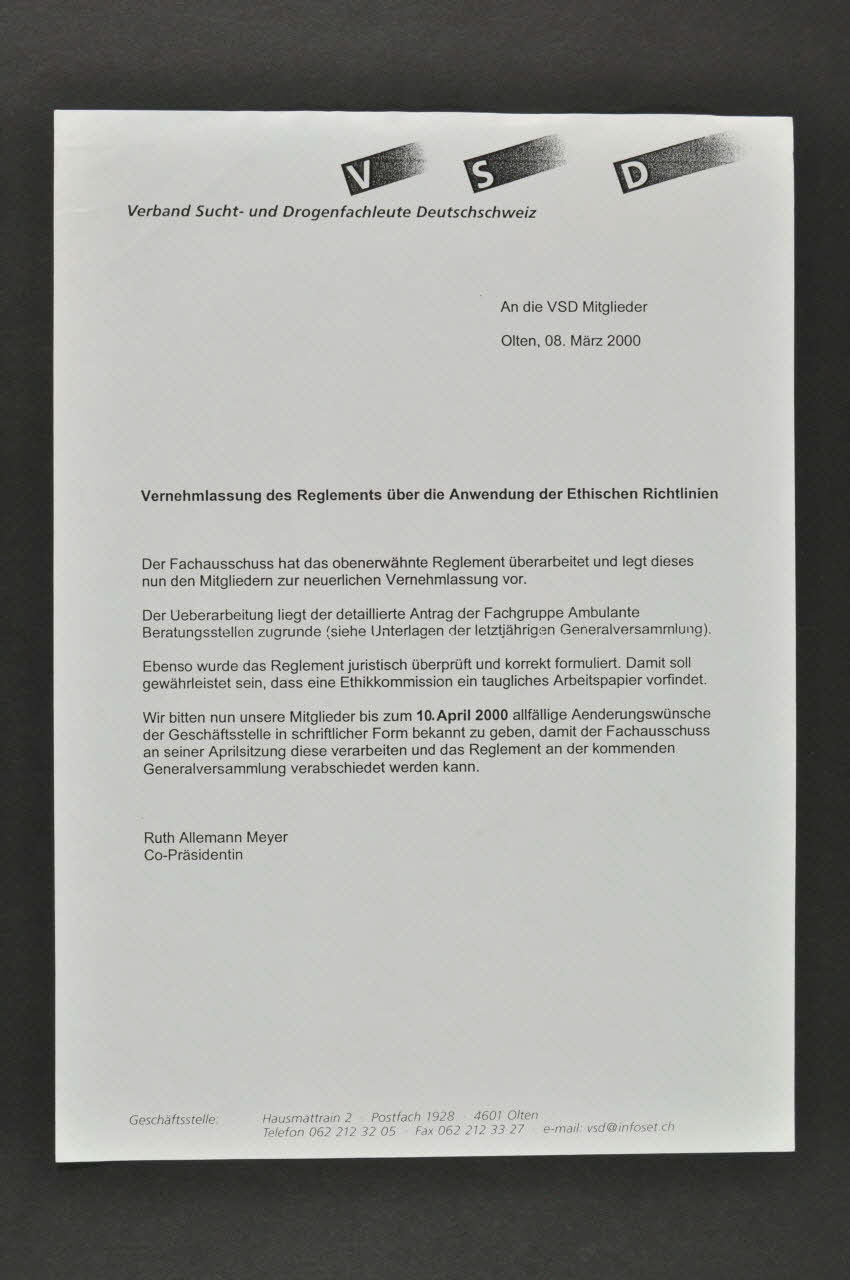 Verband Sucht - Und Drogenfachlaute Deutschschweiz lettre "Vernehmlassung des Reglements über die Anwendung der Ethischen Richtlinien" (traduire) Lorraine, France 2000 2004.205.46 Photo Mucem