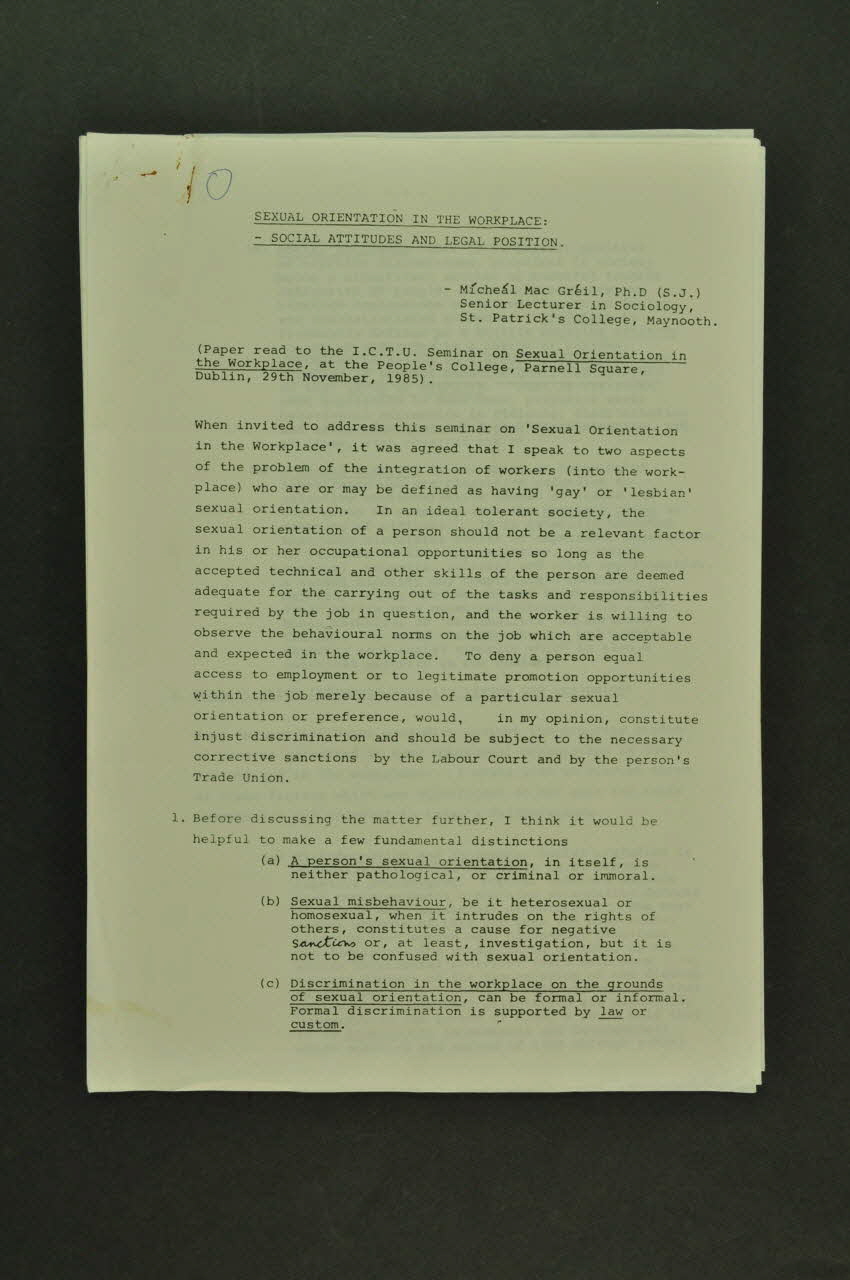 Gay And Lesbian Equality Network (Glen) document "Sexual orientation in the work place : social attitudes and legal position" (Orientation sexuelle sur les lieux de travail : attitudes sociales et position légale) Irlande 1985 2005.182.14.1-6 Photo Mucem