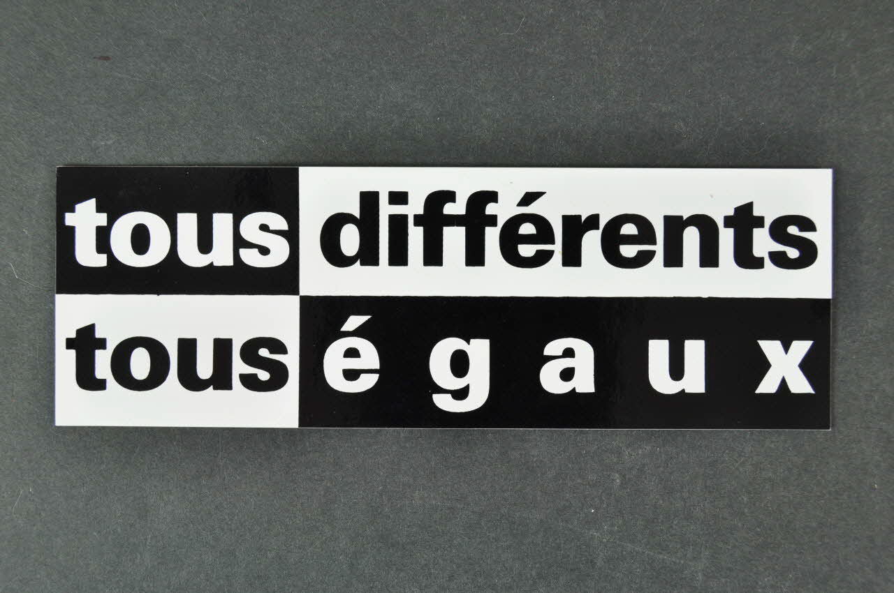 autocollant 2003.125.384 Photo Mucem