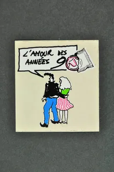 Retrouver autocollant "L'amour des années 90" France 1990 2003.125.388  Photo Mucem