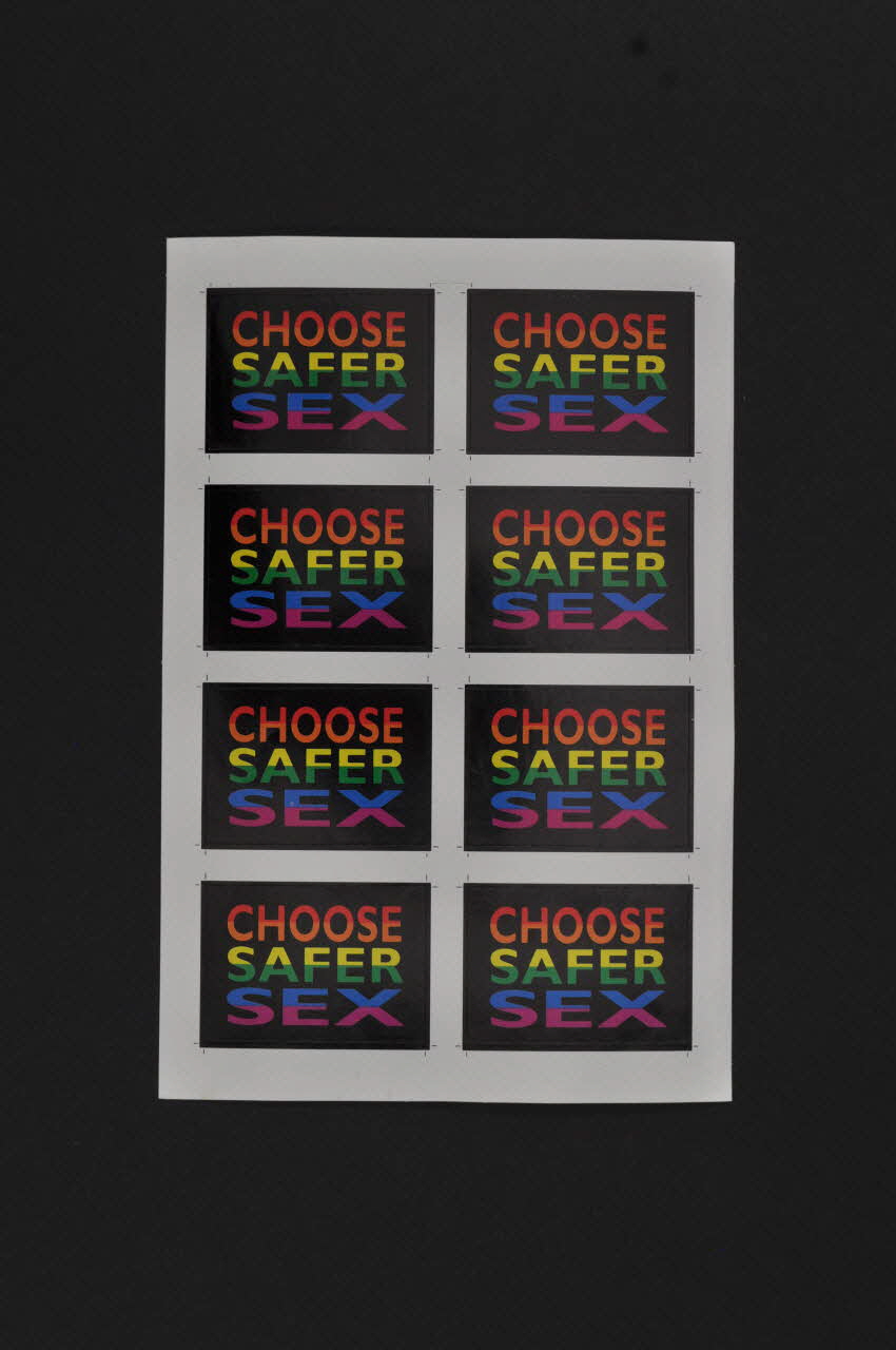 Health Education Authority Planche d'autocollants "Choose safer sex"  (Choisissez le safer sex) Grande Bretagne 1994 2005.182.4 Photo Mucem