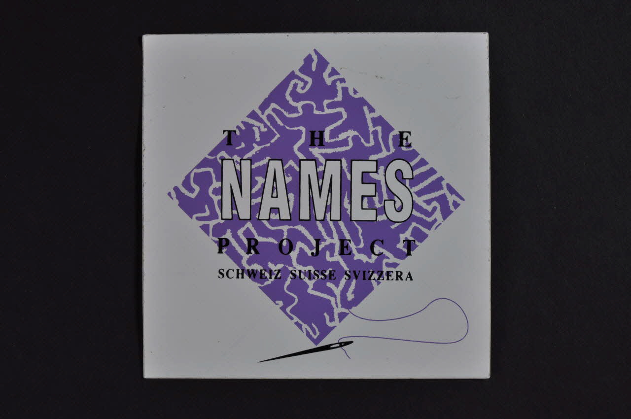 autocollant "The Names Project" 2003.125.413 Photo Mucem