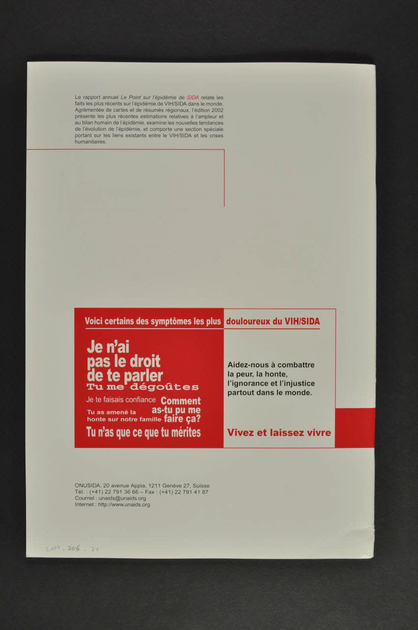 Onusida BROCHURE " Le point sur l'épidémie de SIDA. Décembre 2002" Lorraine, France 2002/12 2004.206.71 Photo Mucem