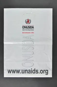 Onusida sac UNAIDS Lorraine, France 2004 2004.206.9  Photo Mucem