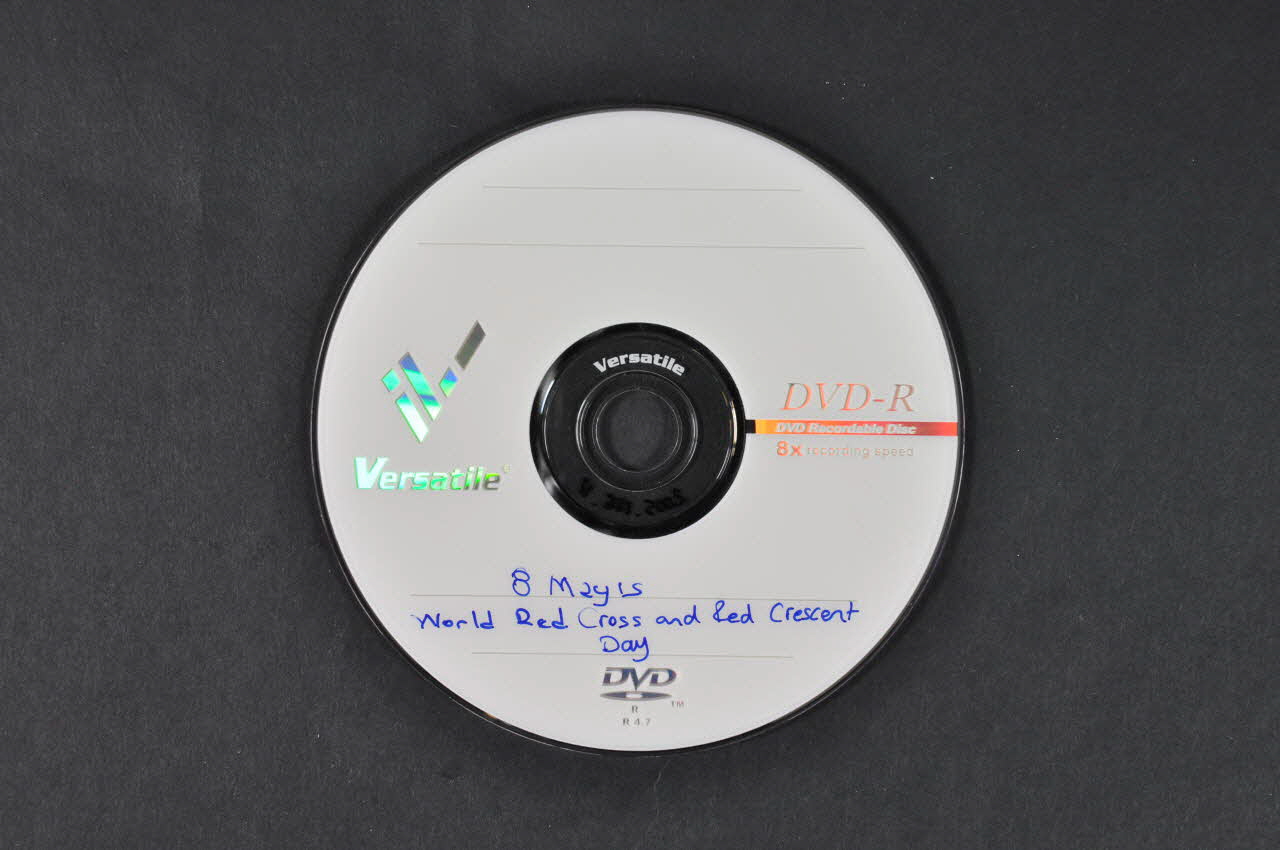 CD (compact disque) "8 May's" (en turc sous titré en anglais) 2005.186.17 Photo Mucem