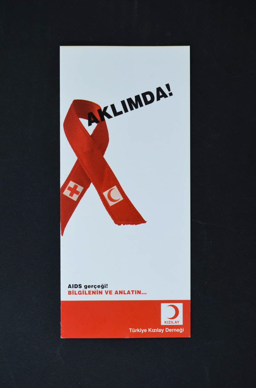 Dépliant "Aklimda !" 2005.186.4 Photo Mucem