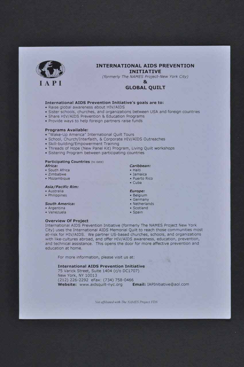 Iapi Dépliant IAPI" International AIDS Prevention Initiative" International 2004 2004.207.127 Photo Mucem