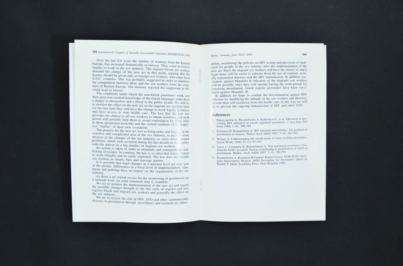 Monduzzi Editore BROCHURE Sexually Transmitted Infections (STI) Grèce 2001 2005.189.15 Photo Mucem