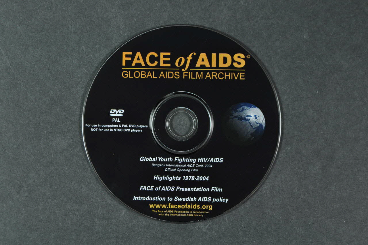 Global Aids Film Archive DVD Film  "Face of AIDS" (Le visage du sida) International 2004 2004.207.139 Photo Mucem