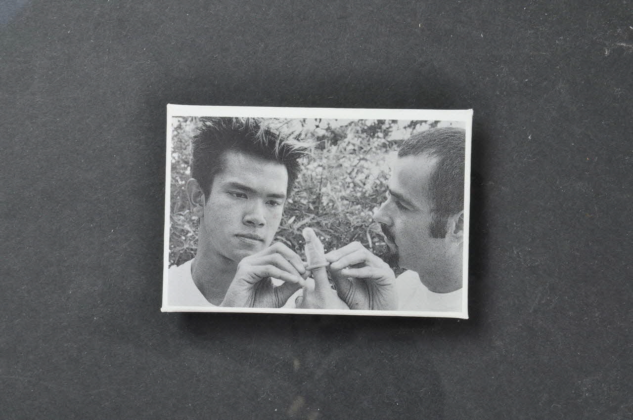 Info Sida Sourds Préservatif homme et homme France 2004 2004.207.141.1-4 Photo Mucem