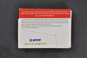 International Planned Parenthood Federation (IPPF) Préservatif "Cool condoms" International 2004 2004.207.142.1-2 Photo Mucem