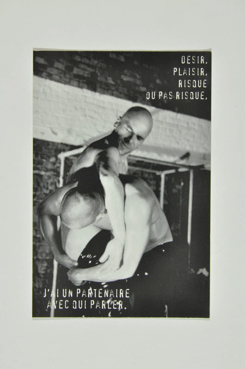 carte postale "Désir, plaisir, risque ou pas risque..." 2003.125.537 Photo Mucem