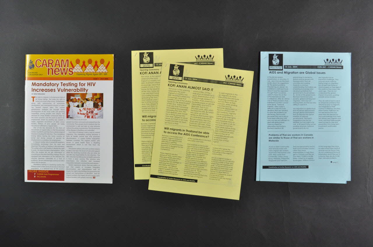 Caram  (Coalition Of Action Research On Aids And revue "Caram News. Empowering Migrants against HIV / Aids" International 2004/7 2004.207.178.1-4 Photo Mucem