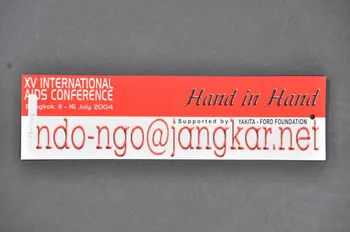 Indonesian Ngos marque-page Hand in hand International 2004 2004.207.193  Photo Mucem