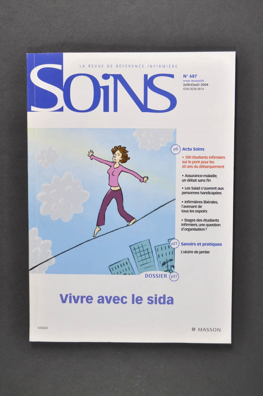 Editions Masson revue Revue "Soins", n° 687, juillet-août 2004, dossier "Vivre avec le sida" France 2004 2005.197.2 Photo Mucem