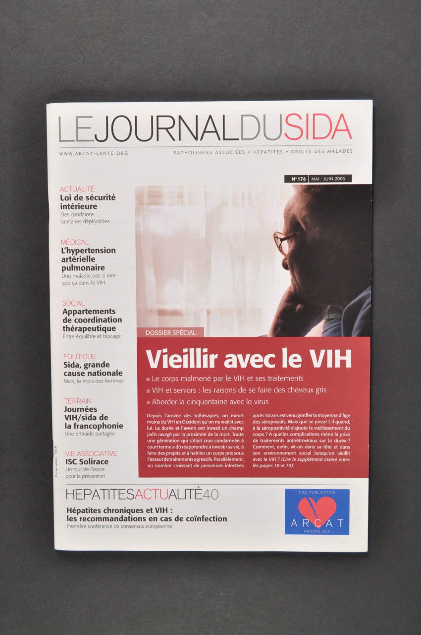 Association pour la Recherche, la Communication et les Actions pour l'Accès aux Traitements (ARCAT) revue Le Journal du Sida, n° 176, mai juin 2005 / Vieillir avec le VIH France 2005 2005.197.66 Photo Mucem