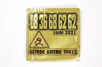 Enveloppe de gel lubrifiant "Glisse entre mecs" (doré) 2003.125.685 Photo Mucem
