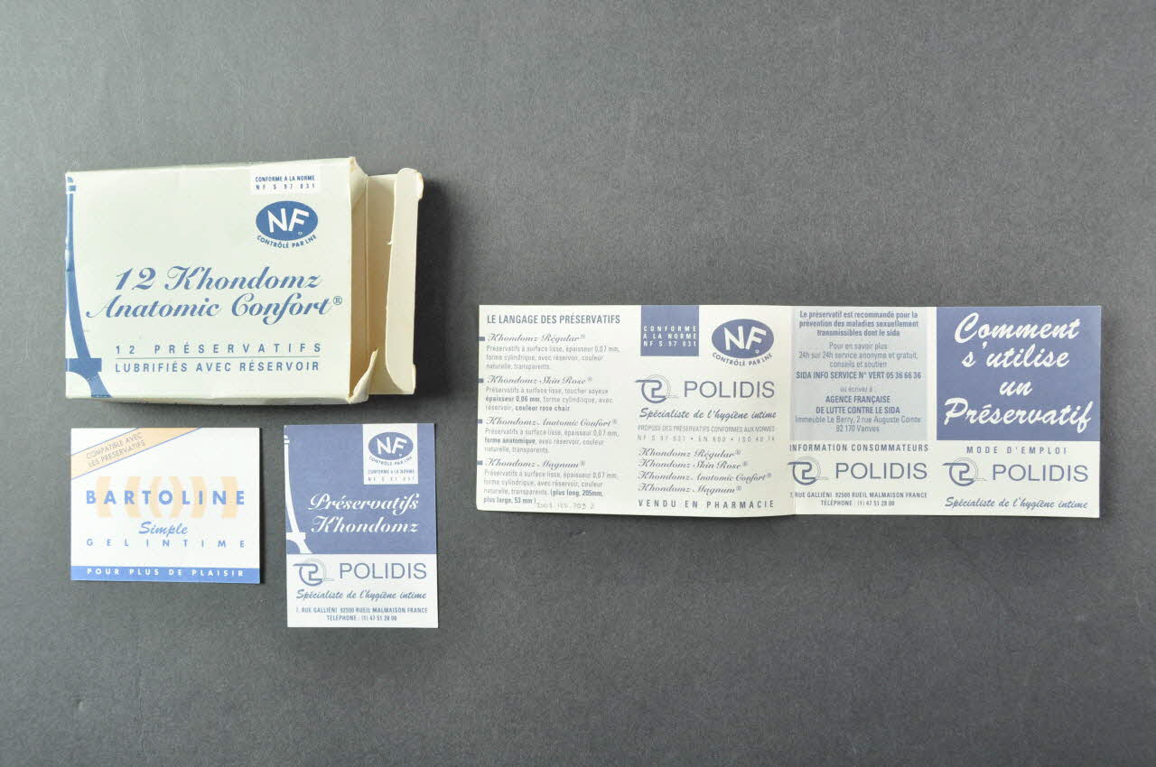 Khondomz Emballage de préservatif "12 Khondomz Anatomic Confort" (sans préservatif) France 2000 2003.125.703.1-4 Photo Mucem
