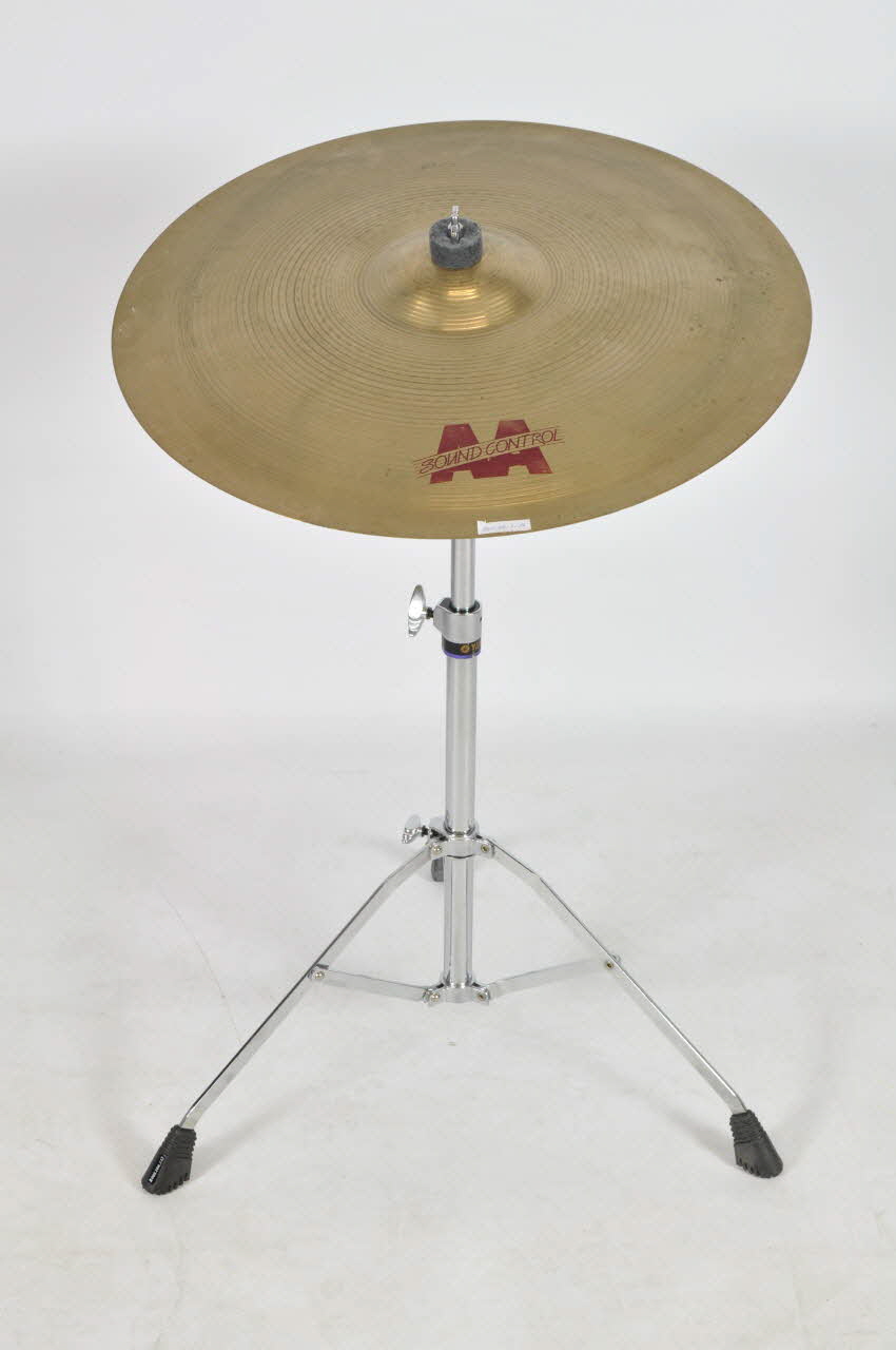 pied de cymbale 2005.200.1.13 Photo Mucem