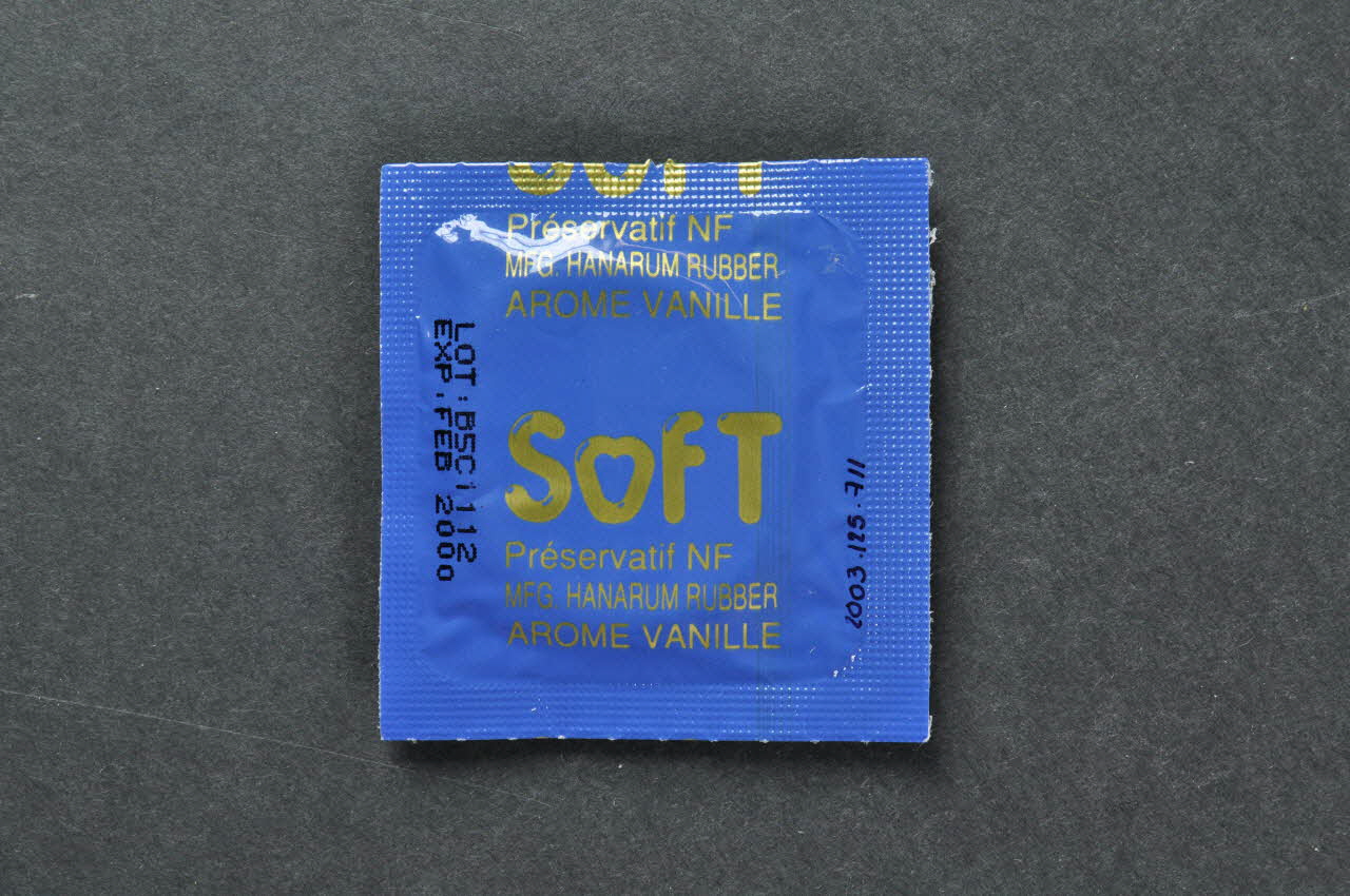 Préservatif Soft arôme vanille 2003.125.711 Photo Mucem