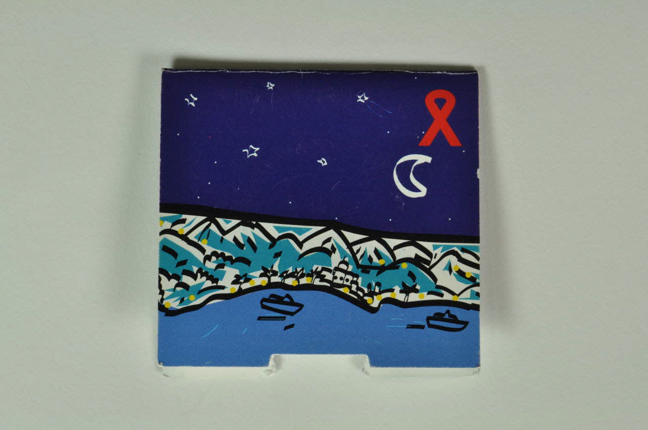 Emballage de préservatif Mer, lune et ruban rouge (sans préservatif) 2003.125.80 Photo Mucem