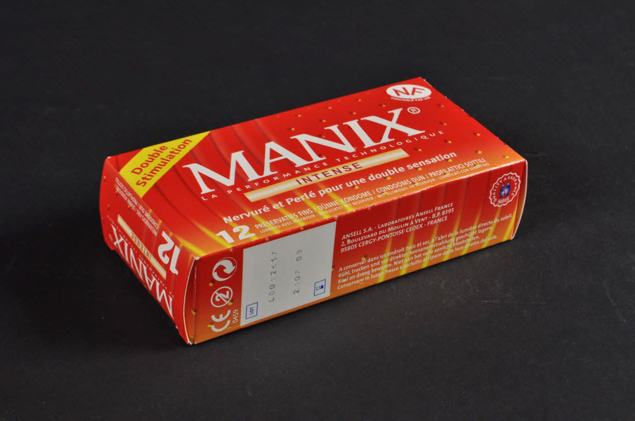 Manix; Etui de préservatif "Manix Intense" (Boite horizontale) France 2004 2004.210.21.1 Photo Mucem