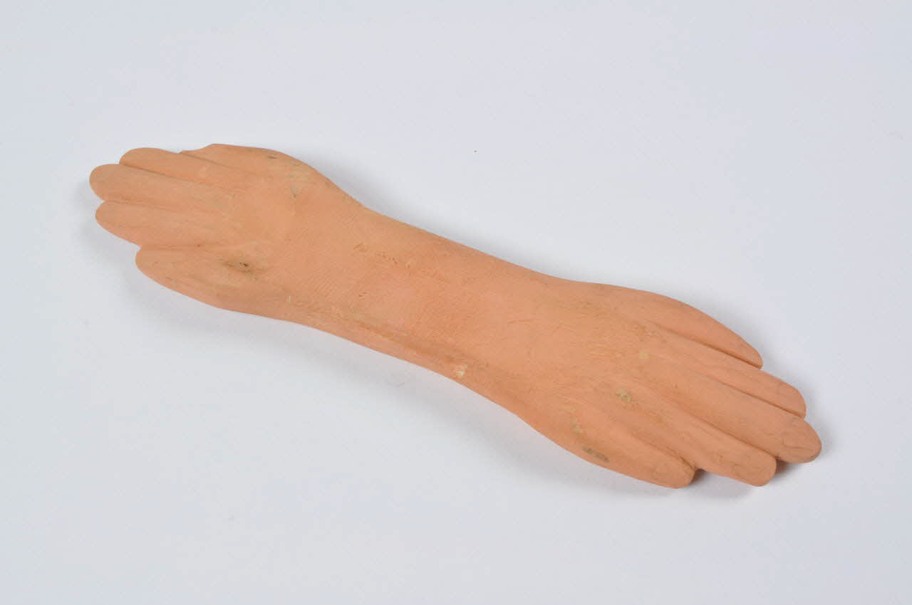 main de marionnette 1952.55.16 Photo Mucem