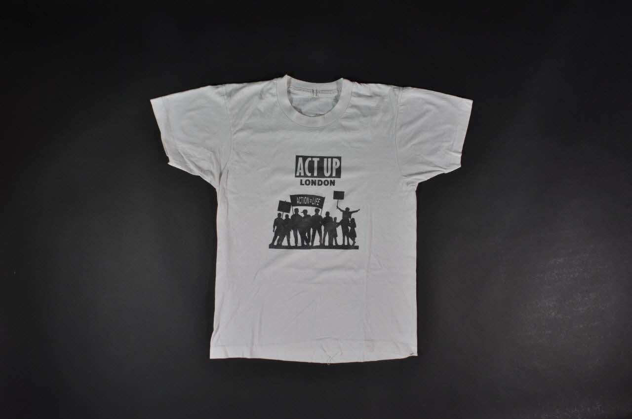 tee-shirt "Act Up London" 2004.211.6 Photo Mucem