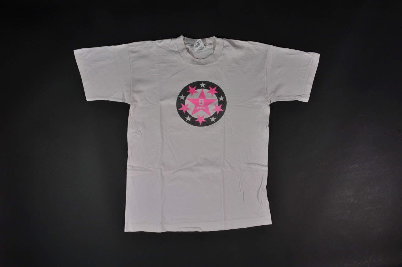 tee-shirt "5 ans" 2004.211.7 Photo Mucem