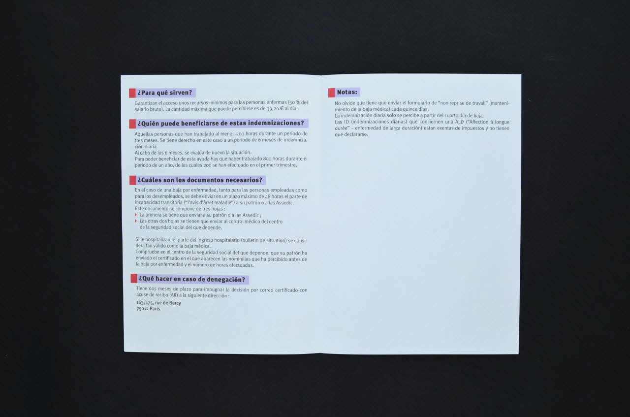 Association pour la Recherche, la Communication et les Actions pour l'Accès aux Traitements (ARCAT) Dépliant "Ficha social n°5. Indemnizaciones diarias por enfermedad"  (Fiche sociale n°5. indemnisations journalières pour maladie) France 2003/12 2005.253.10 Photo Mucem