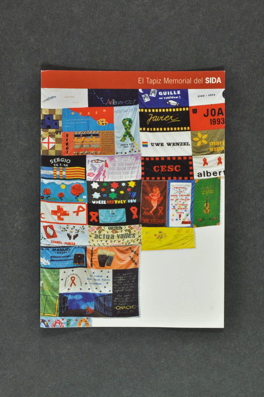 carte postale "El Tapiz memorial del Sida" 2004.215.37 Photo Mucem