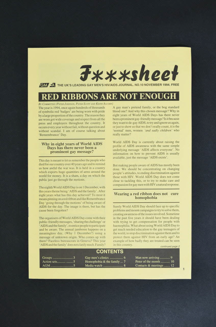 Gay Men Fighting Aids Journal associatif "Red ribbons are not enough" (Les rubans rouges ne suffisent pas) Grande Bretagne 1994/11 2003.131.7 Photo Mucem