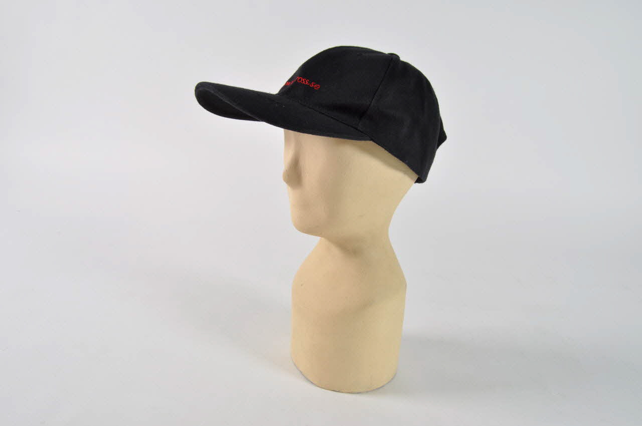 Stiftelsen Noaks Ark / Röda Korset casquette www.redcross.se Suède 2005 2005.262.3 Photo Mucem