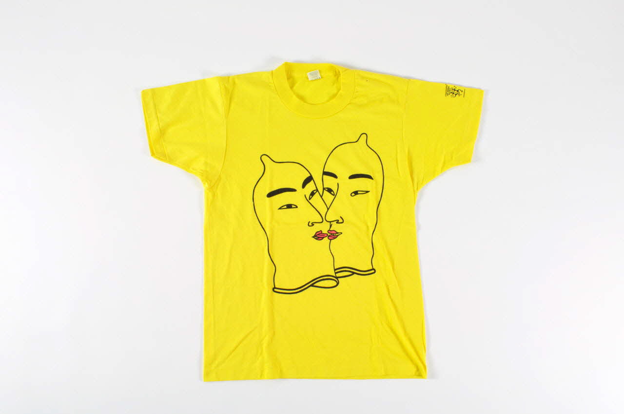 Condomerie Amsterdam tee-shirt Bonshommes préservatifs s'embrassant Pays-Bas 2005 2005.265.11 Photo Mucem