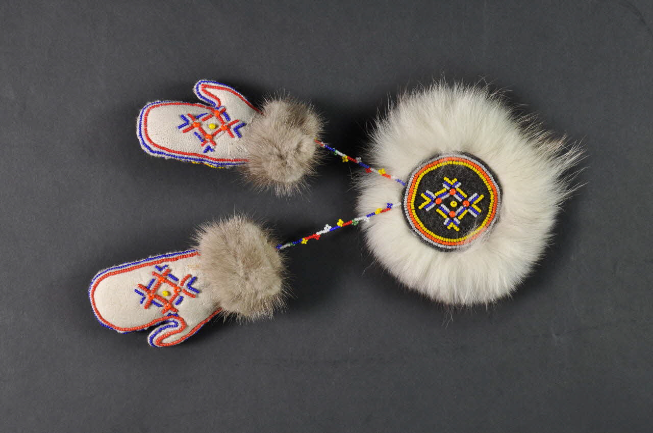 Centre d'Assistance Médicopsychologique - Norylsk décoration Russie 2004 2004.219.2 Photo Mucem