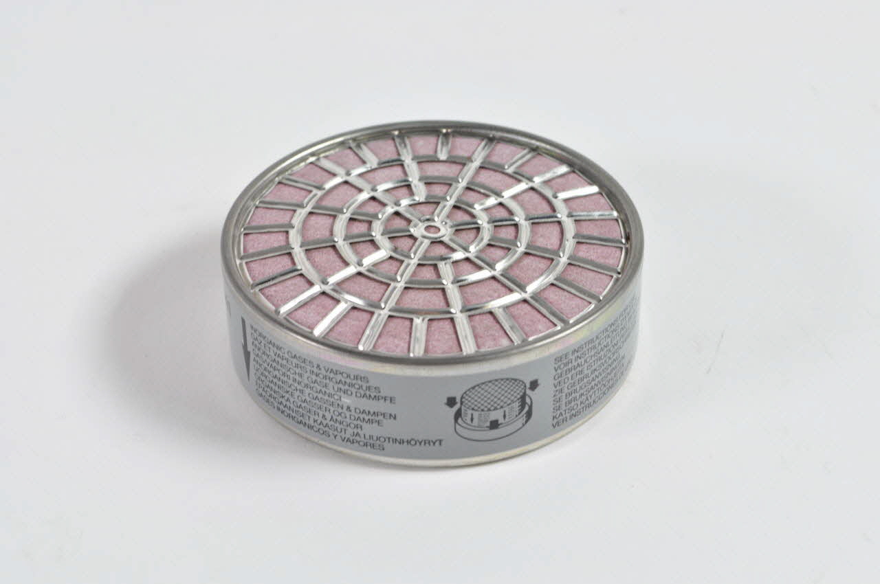 filtre Filtre pour les masques des graffeurs 2003.144.12.4 Photo Mucem