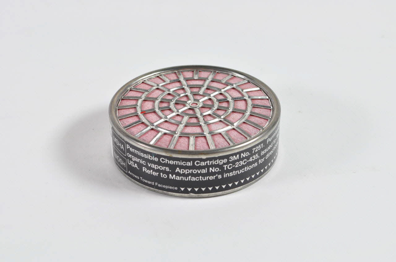 filtre Filtre pour les masques des graffeurs 2003.144.12.6 Photo Mucem