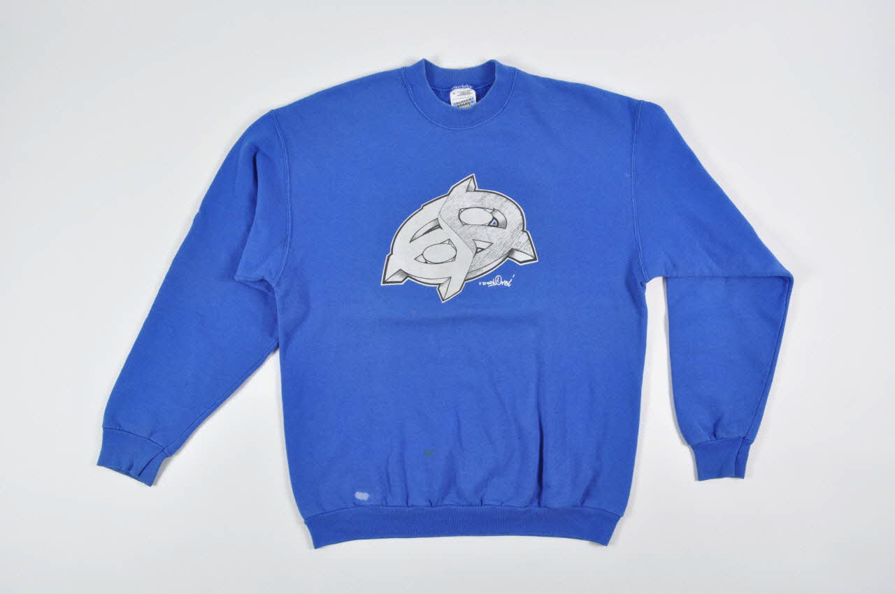 Darco sweat-shirt Fabulous Bomb Inability 2002 2003.144.3.3 Photo Mucem