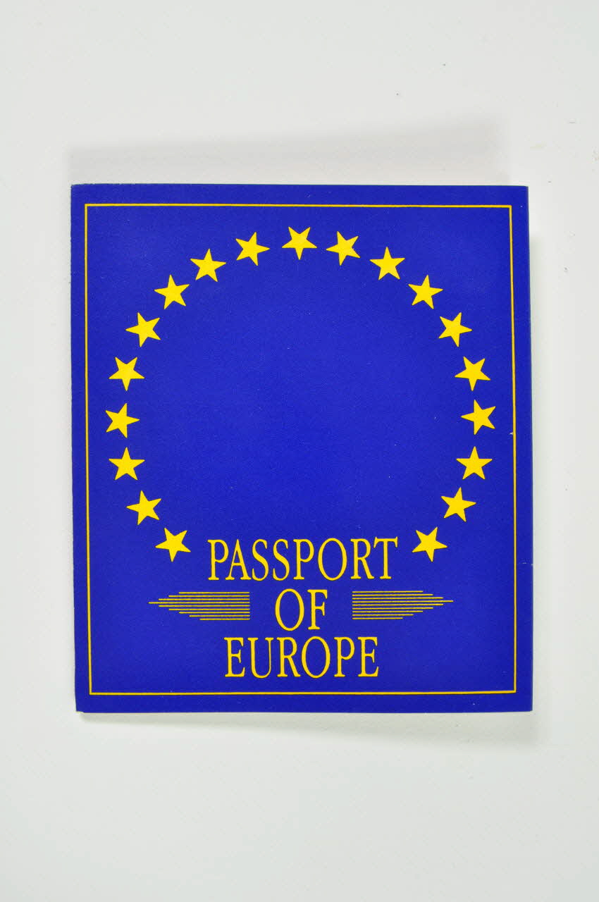 Condomerie Amsterdam Etui de préservatif "Passport of Europe" Pays-Bas 2005 2005.265.7 Photo Mucem