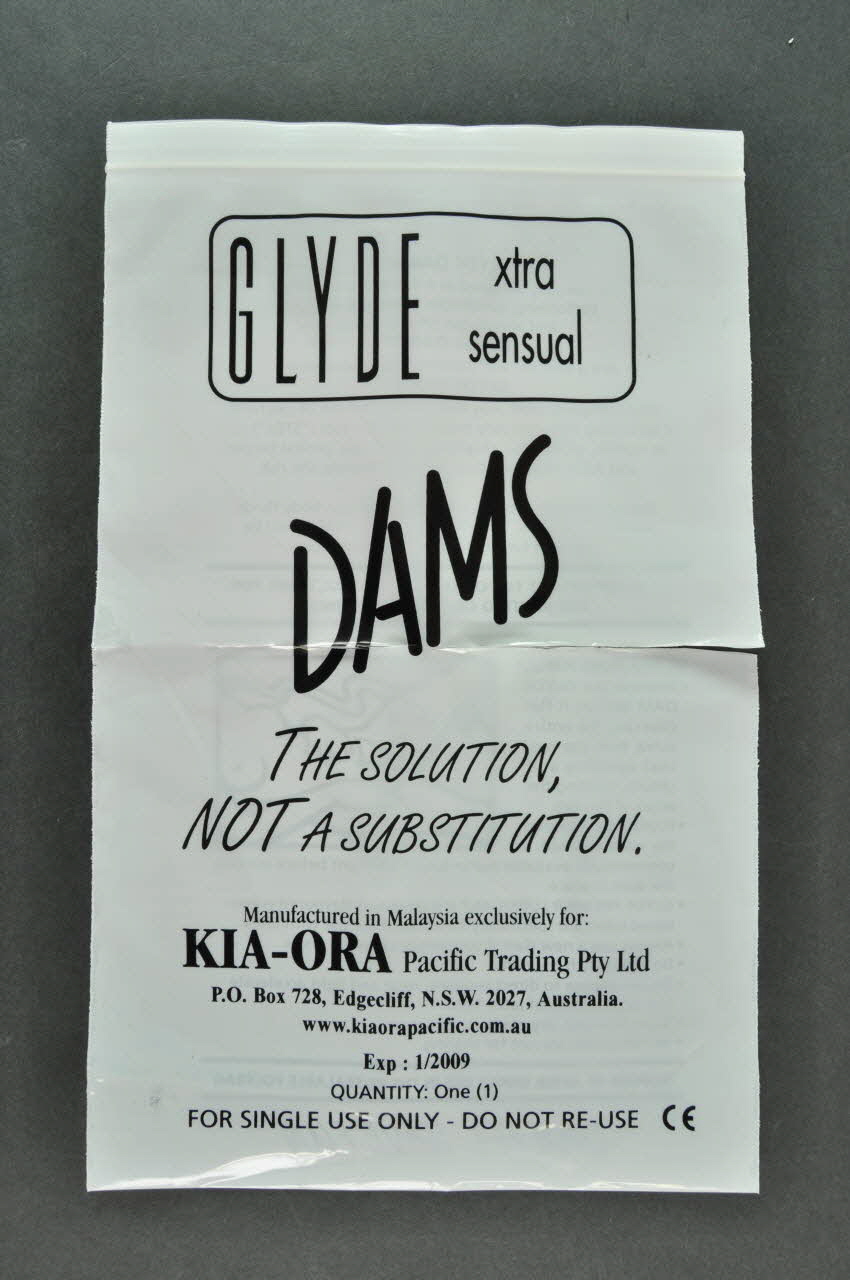 Condomerie Amsterdam Digue dentaire Pays-Bas 2005 2005.265.8.1-2 Photo Mucem