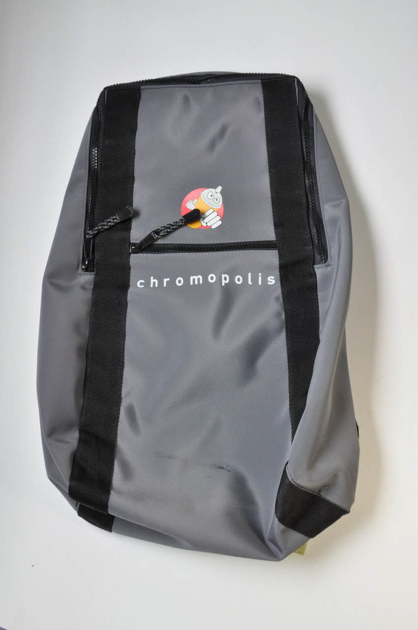 SAC A DOS sac à dos, produit dérivé des Olympiades Grèce 2001-2004 2003.146.1 Photo Mucem