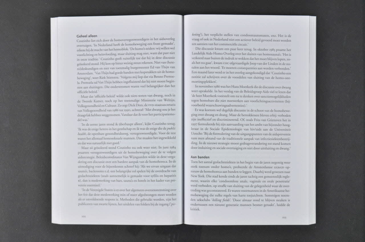 SAD Schorer Stichting livre "Je Lust of je leven. HIV-Preventie voor Homoseksuele mannen. 1982-2005" (Prévention du VIH pour les homosexuels : 1982-2005) Pays-Bas 2005 2005.31.12 Photo Mucem