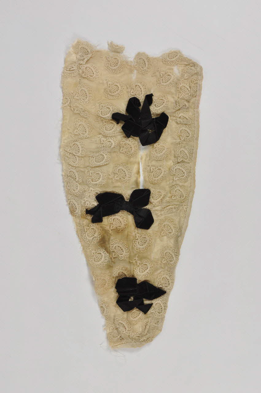 jabot 1953.59.339 Photo Mucem